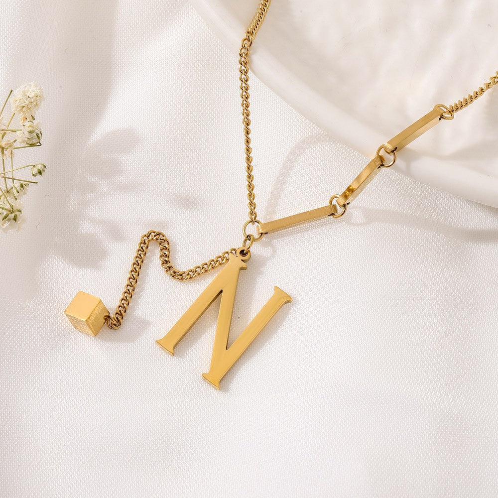 Luz | Colar Letra