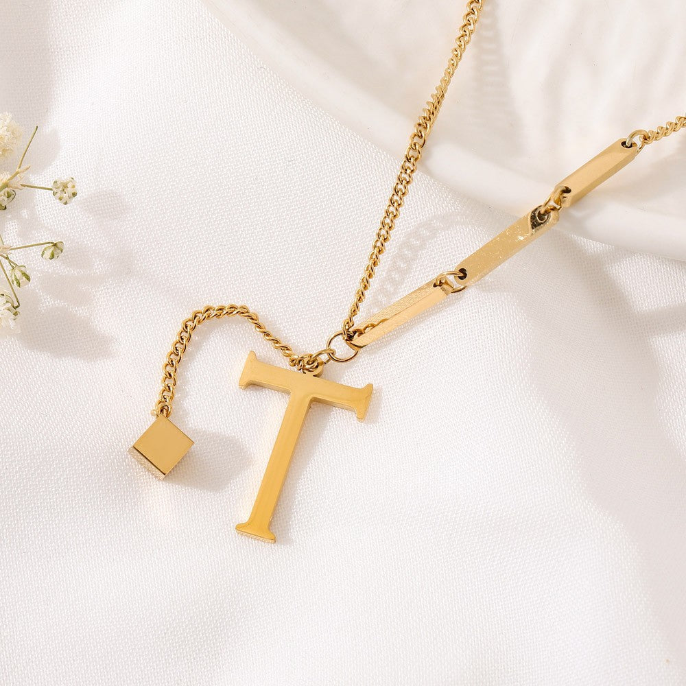 Luz | Colar Letra