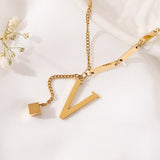 Luz | Colar Letra