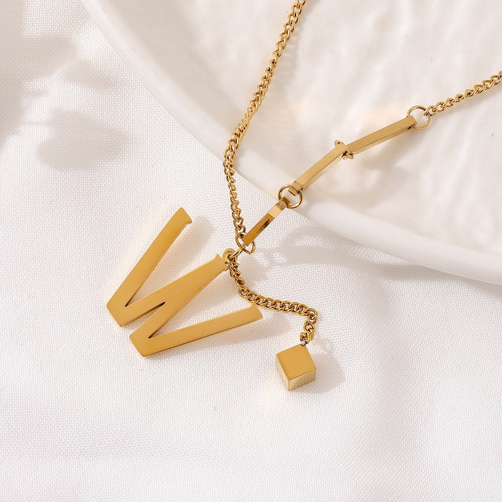 Luz | Colar Letra