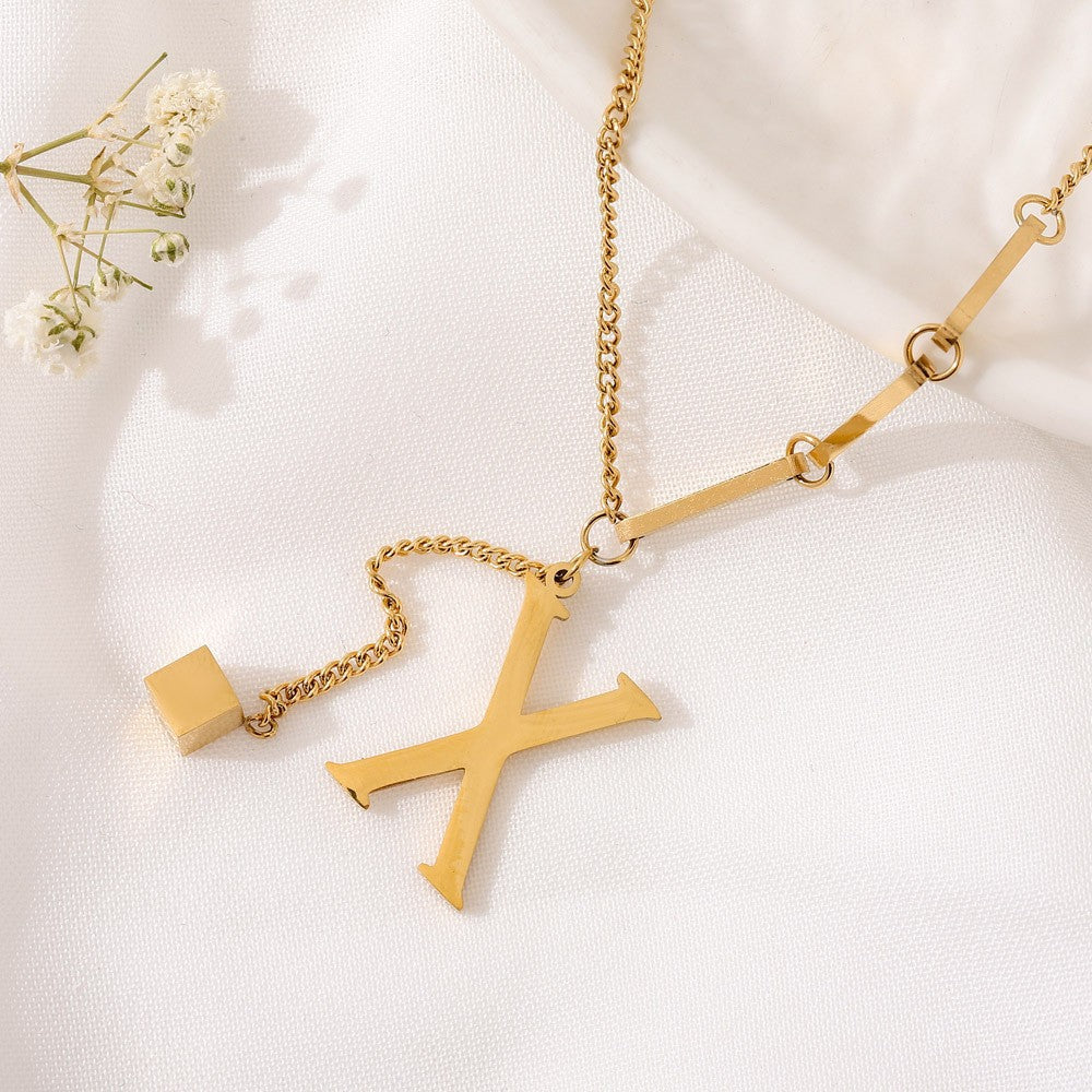 Luz | Colar Letra